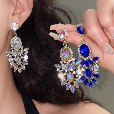 Inlaid Rhinestone Oval Water Drop Hollow Earring for Women Light Luxury High-end Drop Earrings Retro Palace Style Accessories