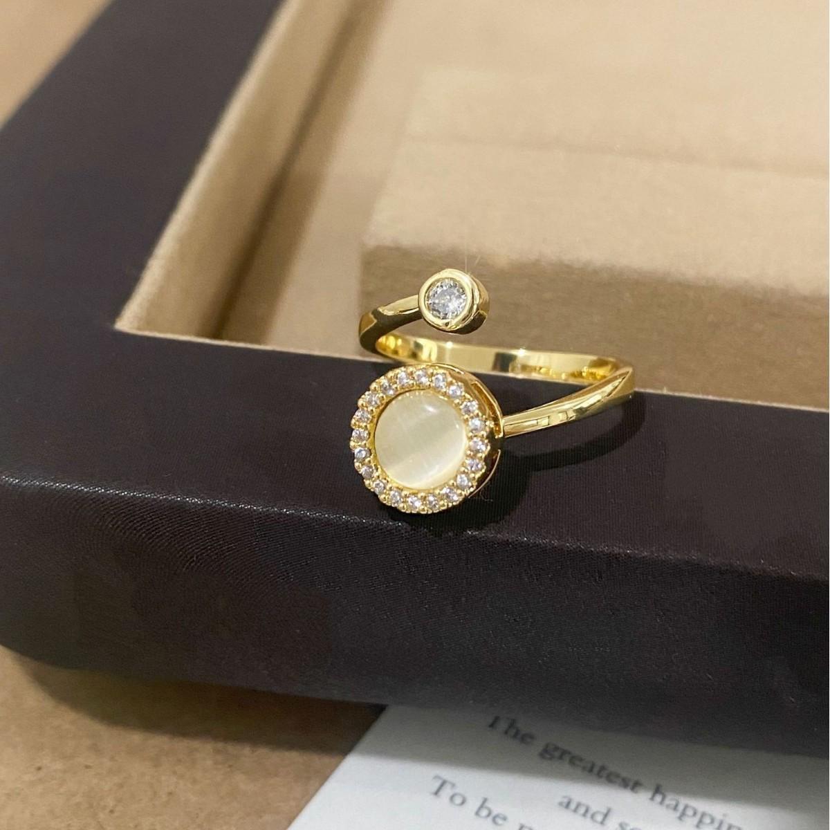 French Rotatable Cat s Eye Zirconia Open Ring - Luxurious, Exquisite Design Jewelry.