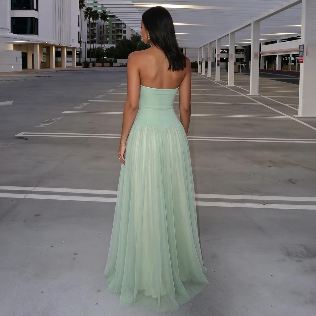 Summer new European and American women's clothing fashion solid color sexy tube top mesh splicing waist pendulum dress women