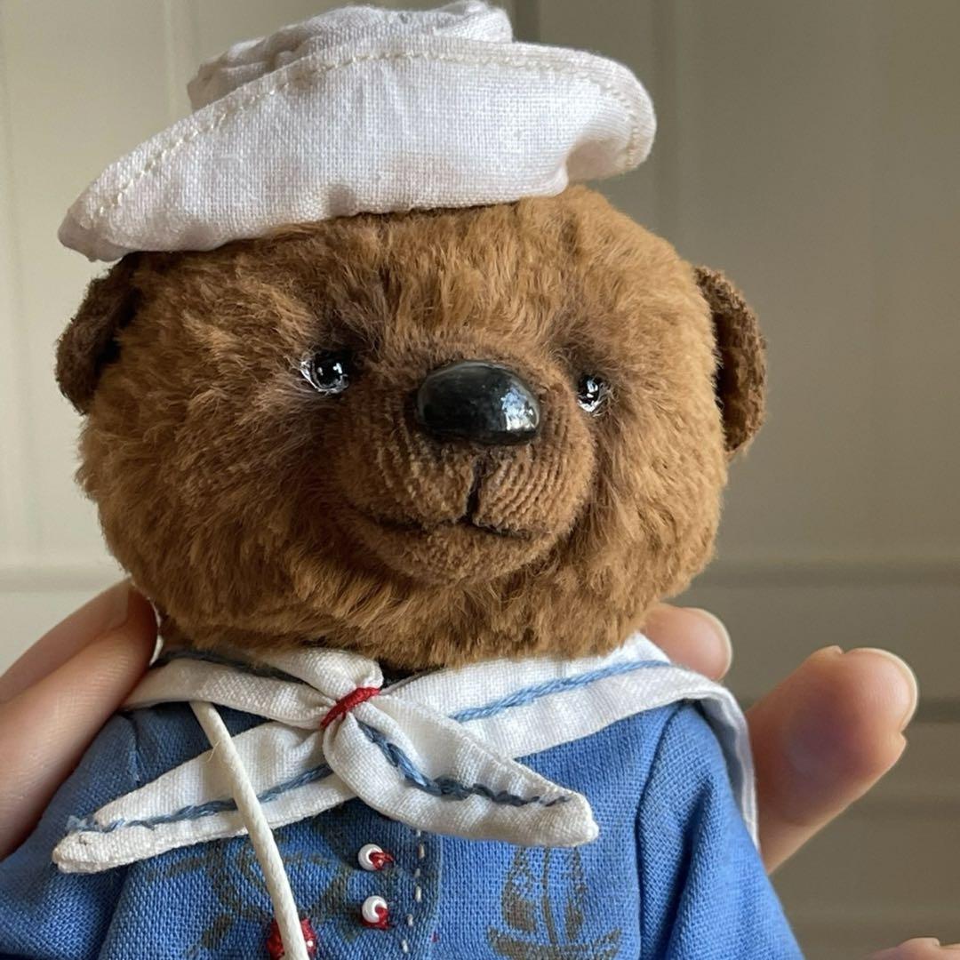 

[USED] A bear looking forward to setting sail. Teddy bear plush toy, handmade by an overseas artist.