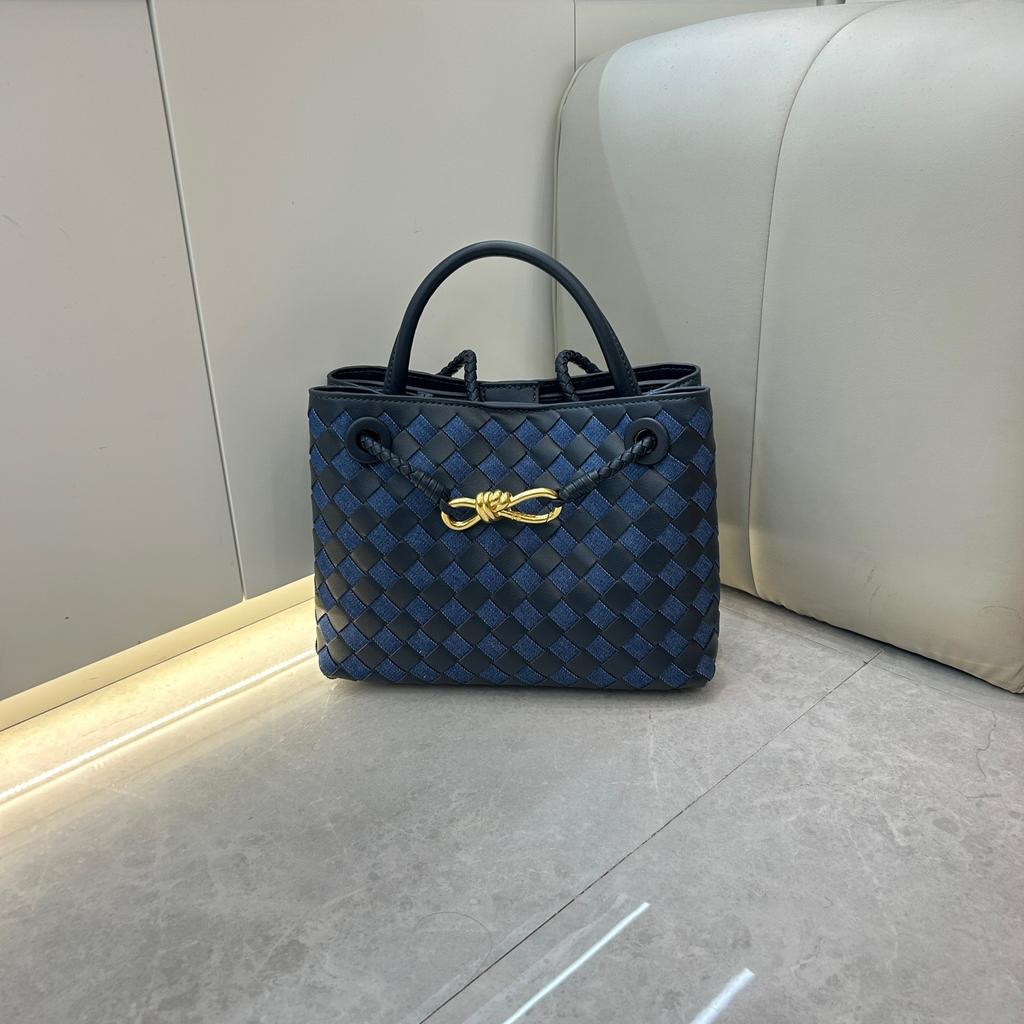 Denim Woven Knotted Buckle Cowhide Rhombus Shoulder Handbag Versatile King