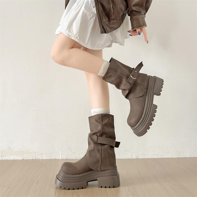 Vintage British style platform thick heel Martin boots women's 2025 new summer explosion Maillard trousers short boots