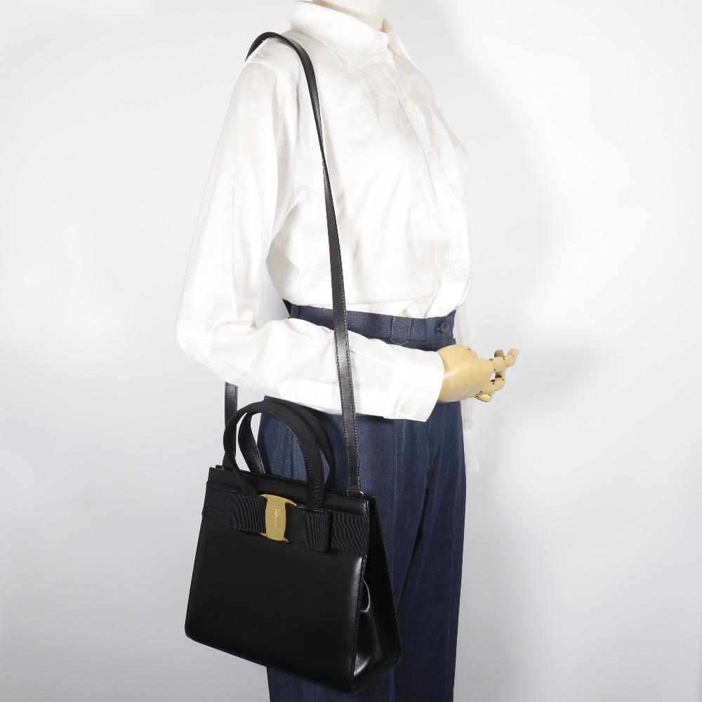 Salvatore Ferragamo Vara Ribbon Handbag BA214178 2WAYShoulder Black Calfskin Women Used