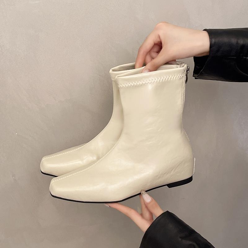 

Осенний Дизайн Внутренний Вид Женские Ботильоны Лаконичная Обувь с Квадратным Носком Современные Короткие Ботильоны для Женщин 35