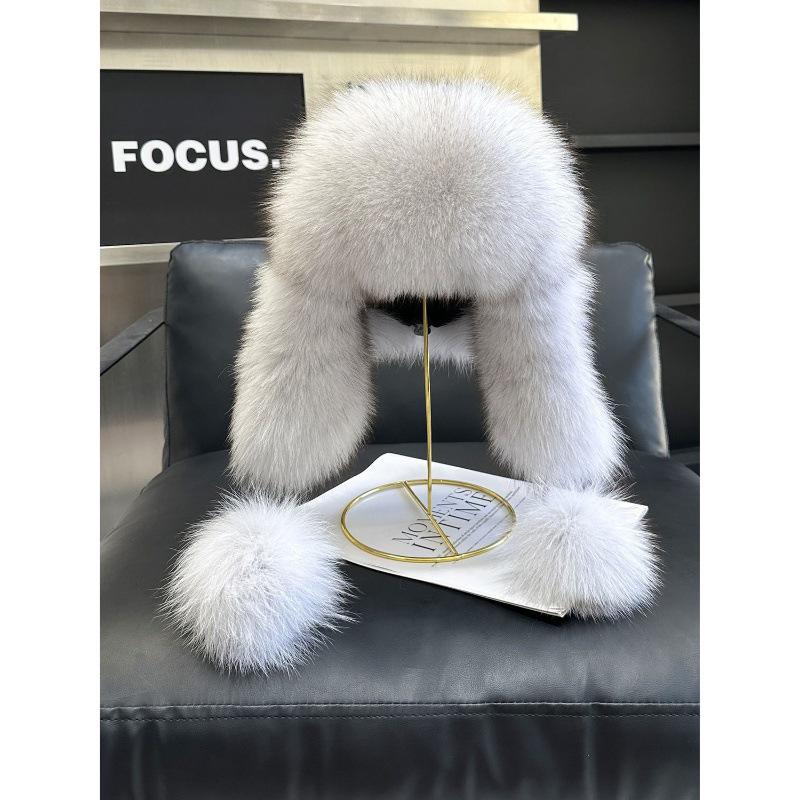 Women's Imitation Fox Fur Lei Feng Hat, Fluffy Ski Hat with Ear Protection for Autumn and Winter Warmth.