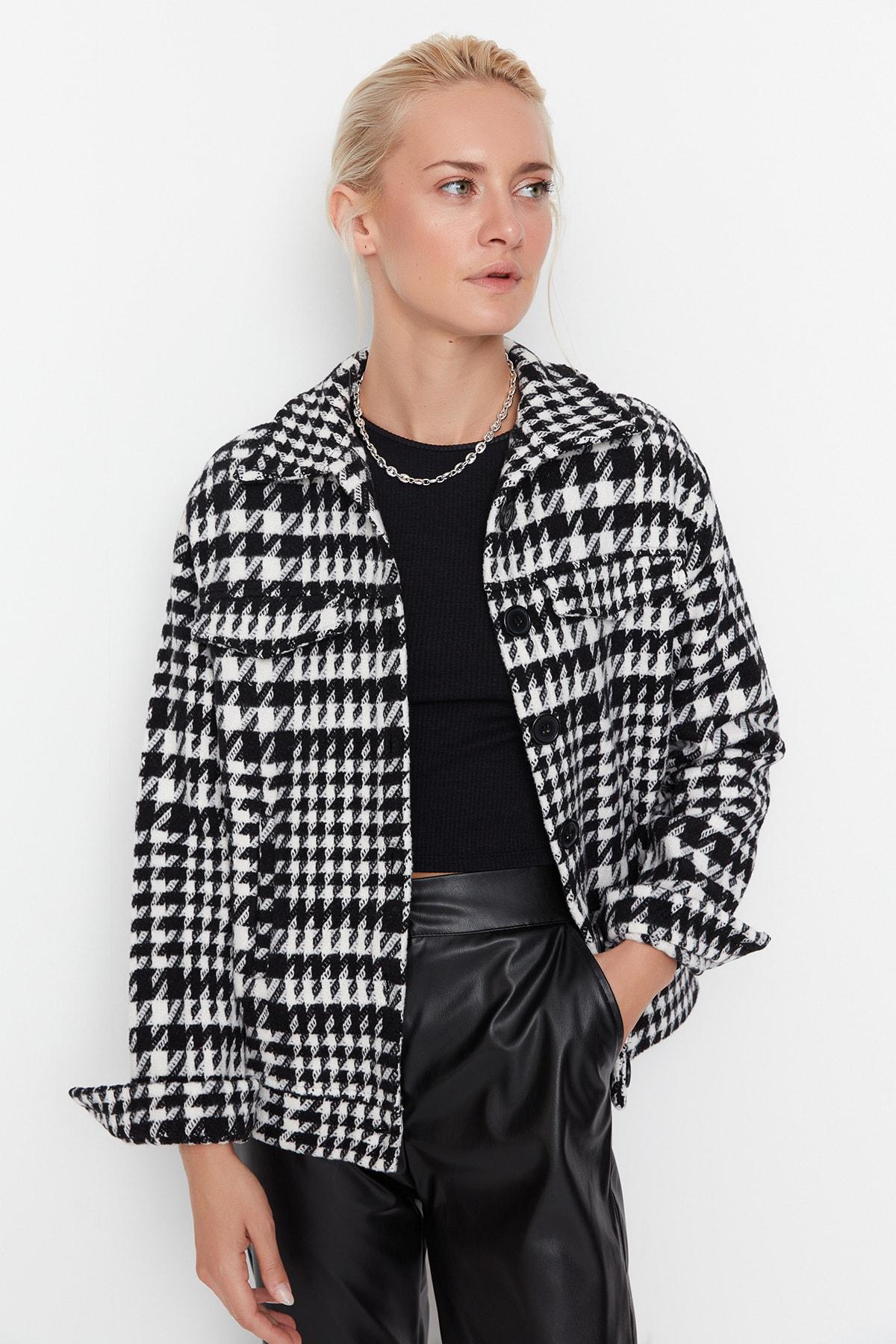 

Разноцветная куртка на пуговицах со штампом TWOAW20MO0118..