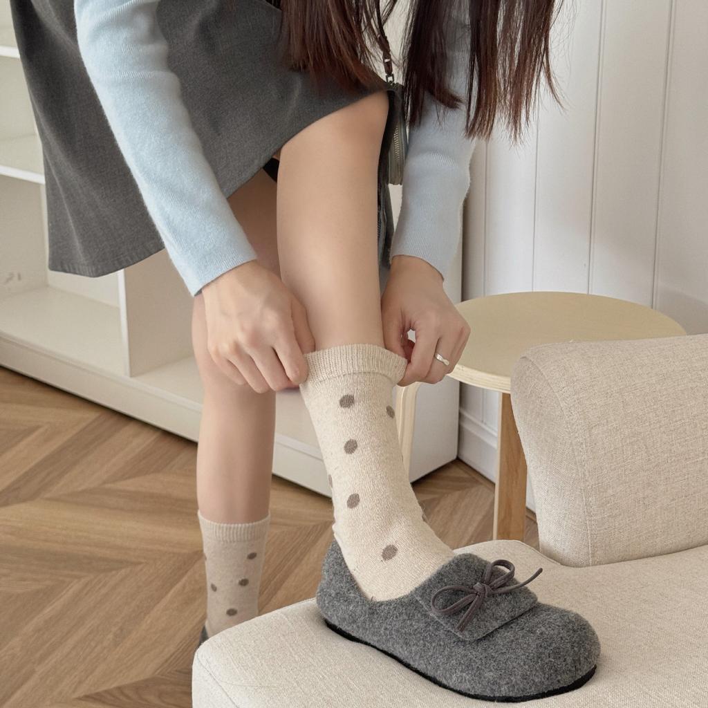 Autumn and Winter Polka Dot Wool Mid-calf Socks, Versatile Solid Color Simple Pile Socks, Fleece Thickened Socks for Women