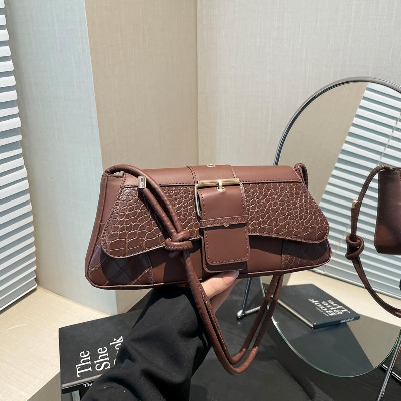 

Сумка-багет на одно плечо с высоким чувством, женская, 2025, новая, модная, популярная текстурная сумка-мессенджер нишевого дизайна интернет-знаменитости