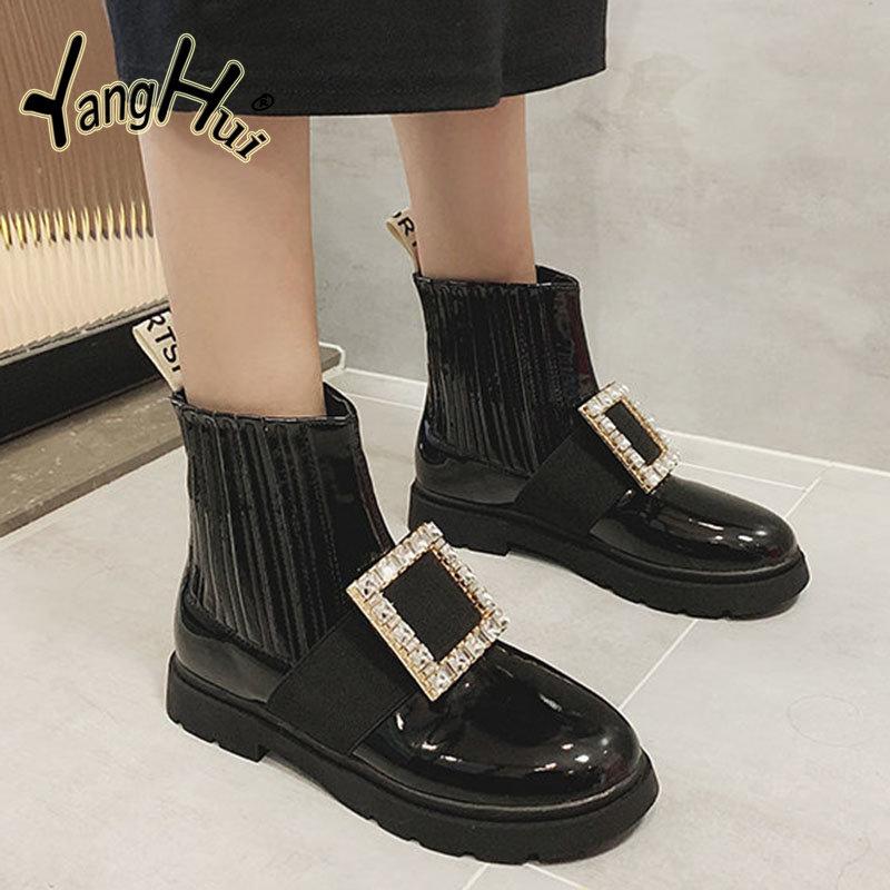 Chelsea Ankle Boots 2024 New Fashion Diamond Accessories British Style Artificial Leather Waterproof Platform Women's Shoes
