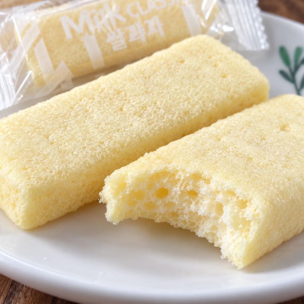Oliveyoung Classic Milk Flavor Rice Cracker Melon Flavor Cheese Flavor Snack Biscuit 240g