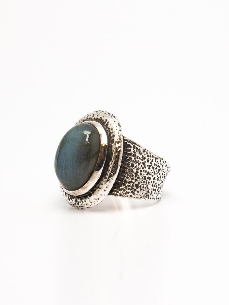 Harang Hr 27R_Big Labradorite Ring