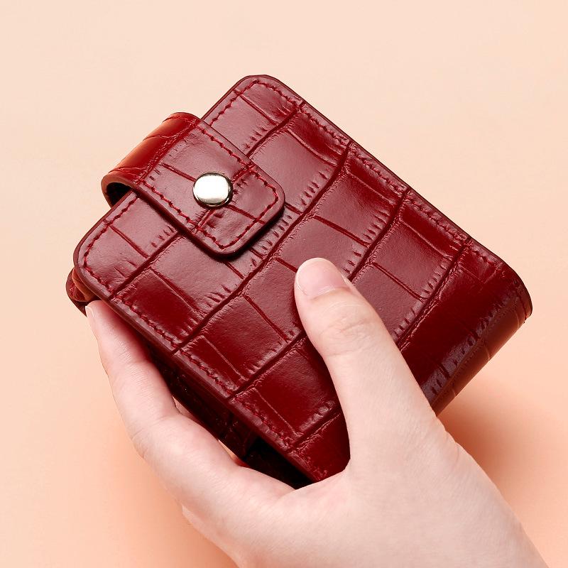 Crocodile Pattern Portable Cowhide Makeup & Coin Pouch with Mirror