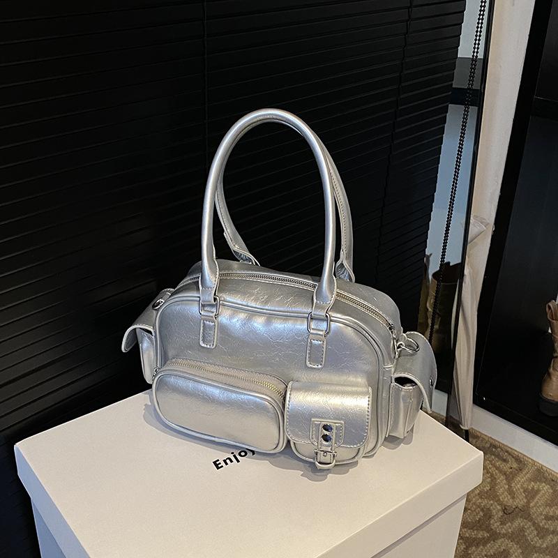 

Сумка премиум-класса в стиле ретро большой вместимости женская 2025 новая сумка для боулинга на одно плечо под мышку сумка-тоут 26*11*17