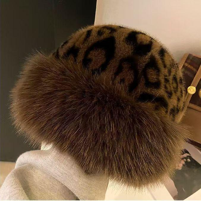 Women's 2025 Retro Leopard Print Mongolian Hat - Winter Thick, Warm Ear Protection, Fashionable Versatile Plush Hat