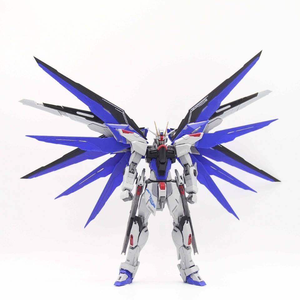 New Sv Model 1/100 Mg Freedom Assembly Model Kits Zgmf-X10a Mb Plastic Skeleton Kits Anime Action Figure Robot Plastic Model