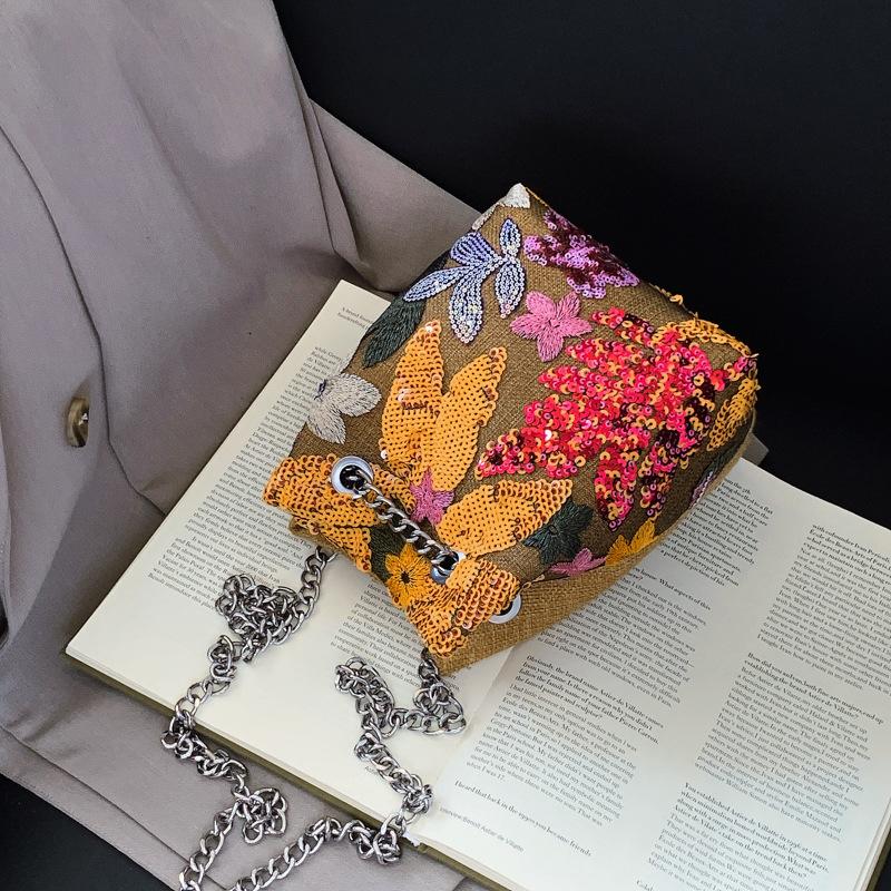 Advanced and Shiny Water Bucket Bag, New Linen Embroidery Niche Chain Women's Shoulder Bag