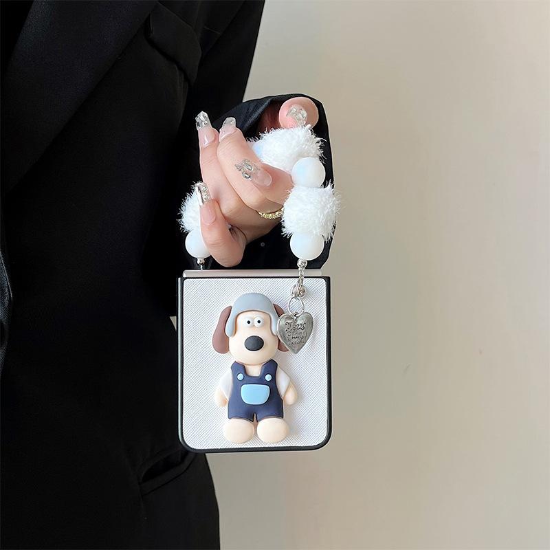 Folding Screen Clamshell Phone Case Is Suitable For Samsung Zflip6 Cute Wind Puppy Cross Pattern Plush Hand Chain.