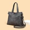 Single-shoulder Bag, Tote Women's Bag, Stylish, Niche, Large-capacity, Women Carry Crossbody Bags When Going Out