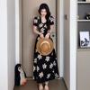 French retro temperament dress, summer new collar niche floral dress, holiday style waist and thin medium and long dress