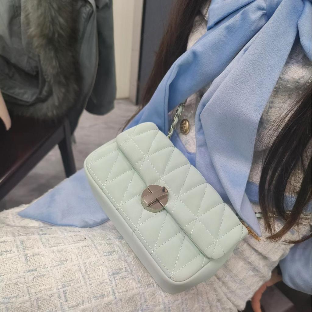 Niche High-end Chain Women's Bag Diamond Lattice One-shoulder Crossbody Bag Commuting Underarm Small Square Bag