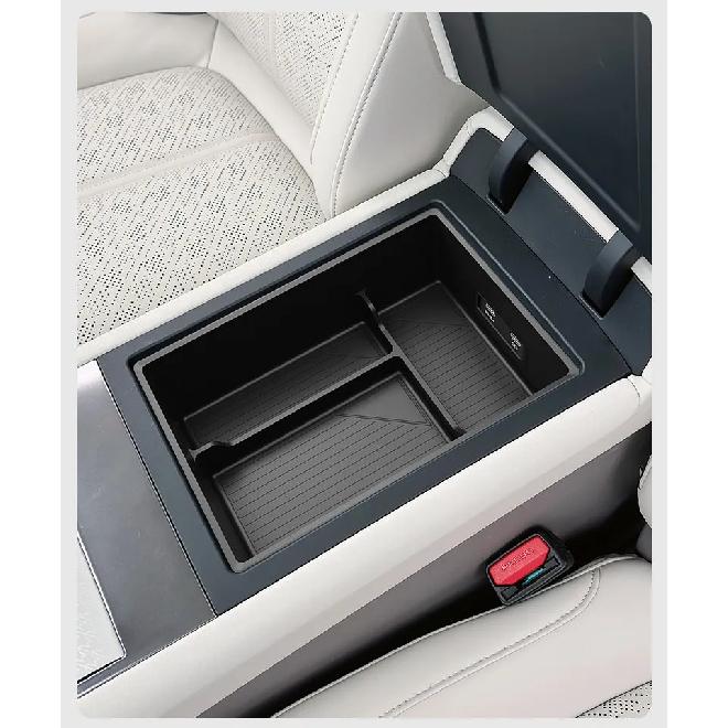 For ZEEKR 7X 2026 Car Armrest Compartment Storage Box Silicone Car Central Control Storage Box Auto Interior Accessories