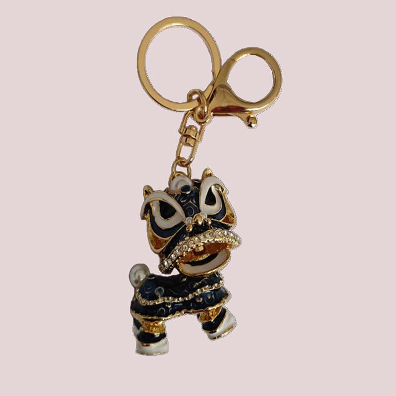 Chinese Style Lion Dance Rhinestone Metal Keychain Small Pendant Creative Backpack Keychain