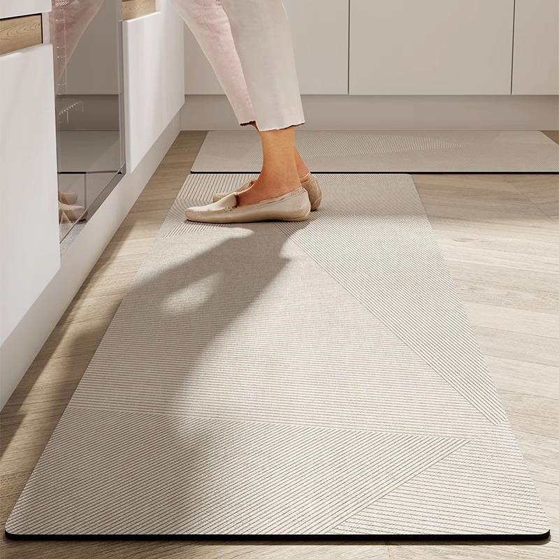 Kitchen Floor Mat Modern Style Water-absorbent Oil-absorbent Quick-drying Carpet Diatom Mud Anti-slip Mats Long Decorative Rug