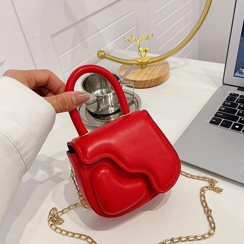 

Fashionable Korean Style Children s Mini Shoulder Bag With Durable Pu Leather Material красный