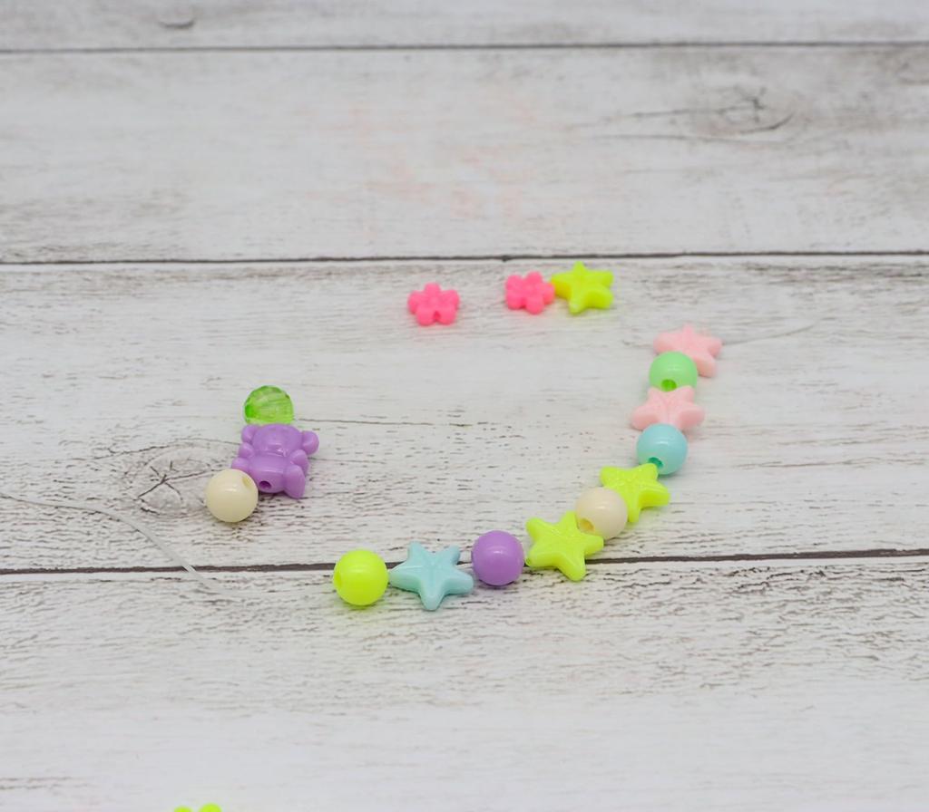 Tatsuya Beaded Original Accessory Making DIY Accessory Kit x 12 Sets Toy [Cute Kit] (Bulk Purchase) [Christmas/New Year's/Festivals/Events/Kids'