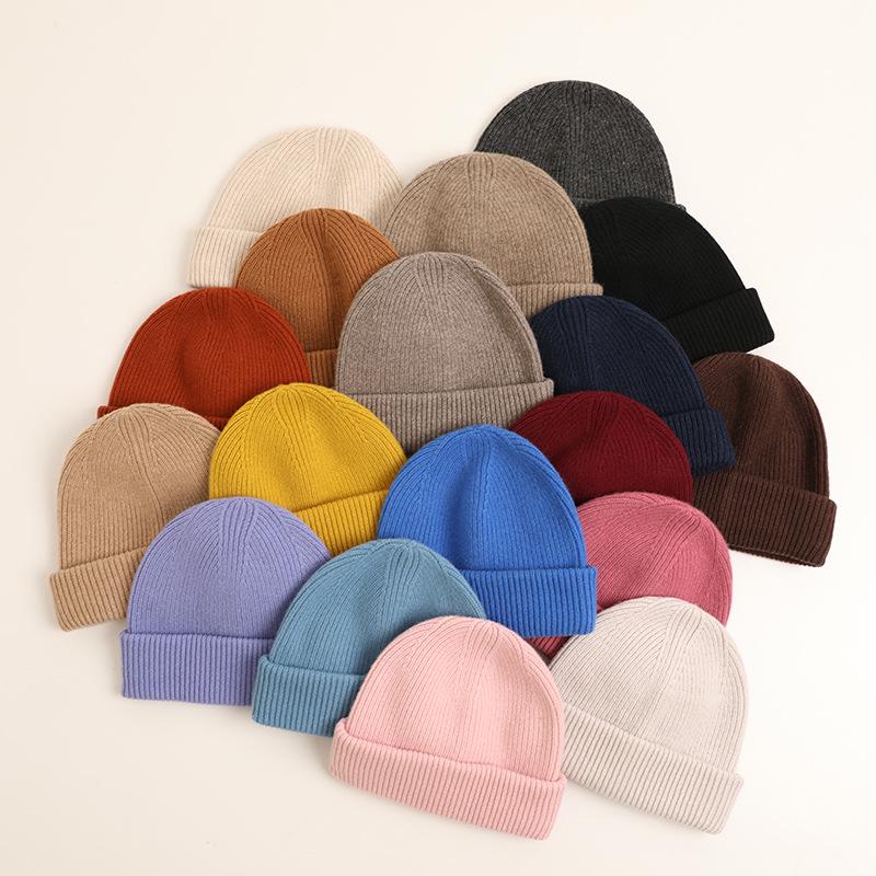 Unisex Korean Style Warm Knit Winter Hat - Fashionable Autumn/Winter Headwear