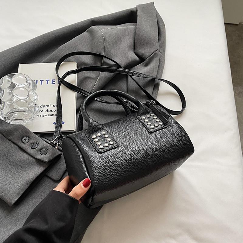 Trendy Fashionable Crossbody Bag Versatile Shoulder Bag Chic Handbag For Women