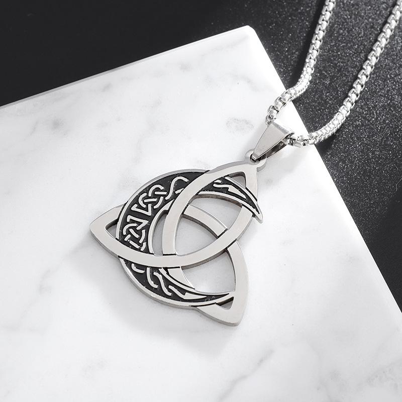 Hot Selling Stainless Steel Viking Triangle Moon Phase Surround Necklace Titanium Steel Mens Triangle Pendant