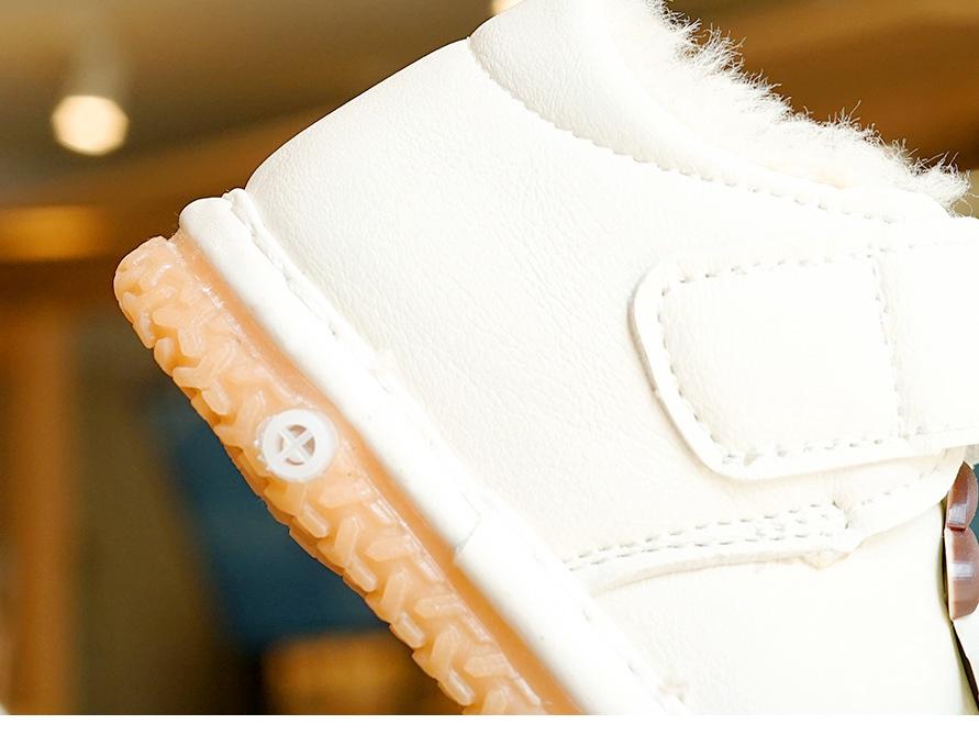 Winter-Samt-Quietschschuhe für Kleinkinder: Weiche, rutschfeste Sohle für Anfänger von 1-2 Jahren