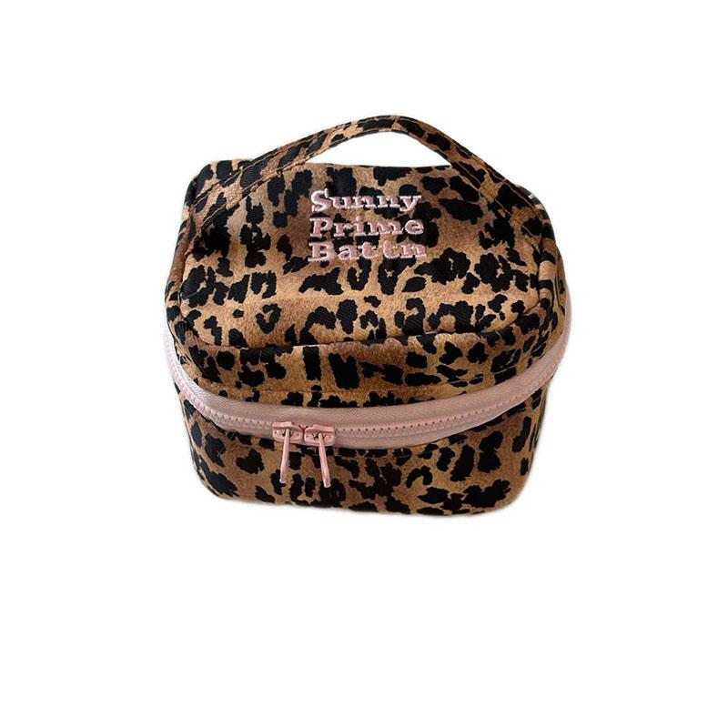 

Vintage Leopard Makeup Bag for Women Girl Large Capacity Travel Cosmetic Case Bag Zipper Tote Lipstick Toiletry Pouch for Women коричневый