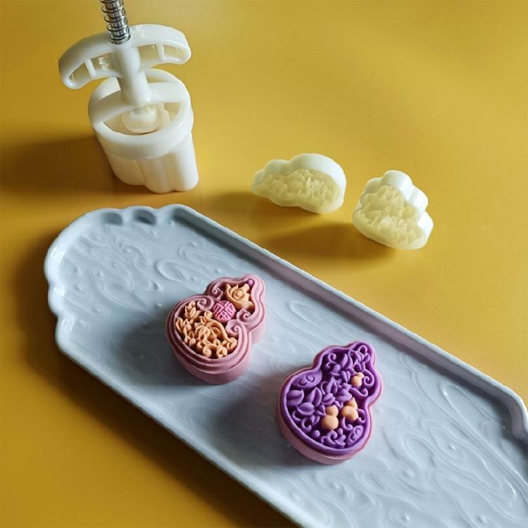 Cute Gourd Shape Mooncake Moulds Mooncake Molds Plastic Material Mooncake Tools