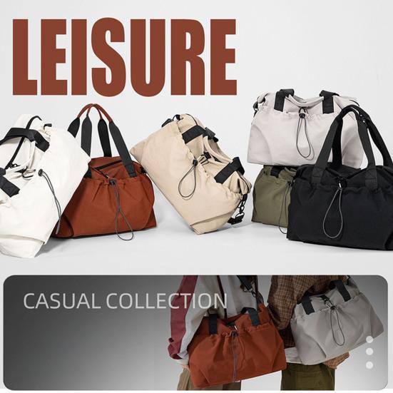 Wasserdichte Sporttasche Crossbody Duffel Bag mit Nassfach Yoga Umhängetasche Fitness-Tote mit Verstellbarem Schultergurt für Männer Frauen Weekender