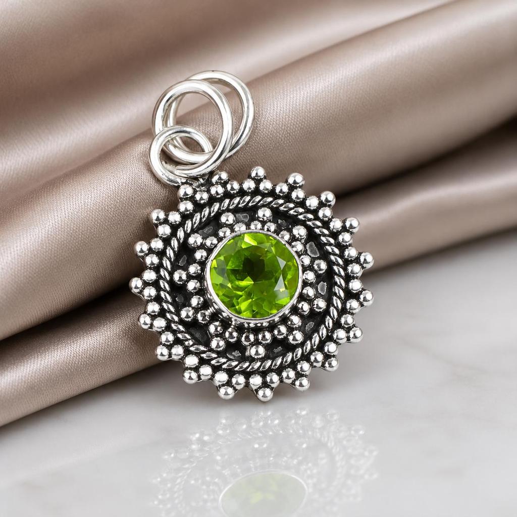 Peridot Gemstone 925 Sterling Silver Handmade Jewelry Partywear Round Pendant For Wife PP-30-3