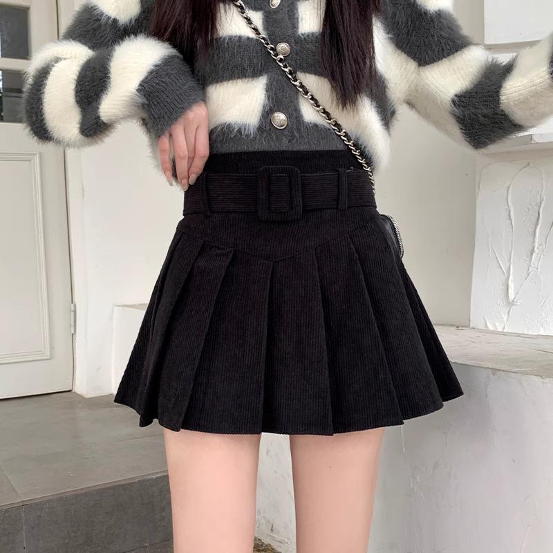 Women s Plus Size Vintage Corduroy High-Waist Pleated Bodycon Skirt for Autumn 3XL