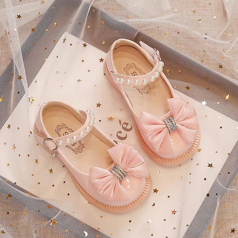 New Girl Leather Shoe Soft Sole Anti Slip Performance Kid Crystal Shoes Fashion Girl Princess Shoe Brand Girl Low Heeled Sandal