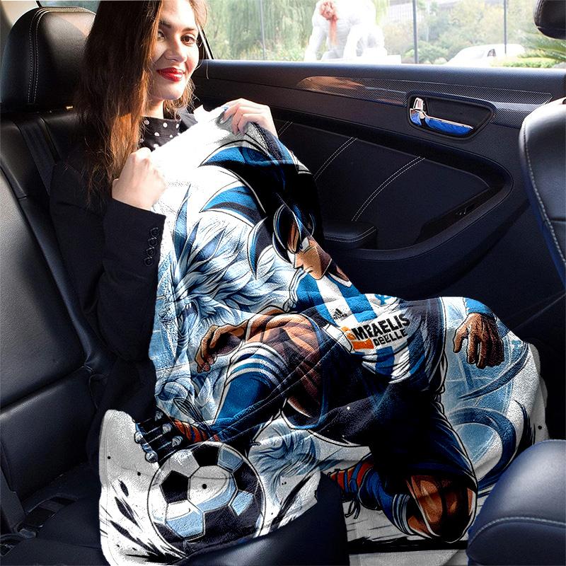 1pc Soccer Hero Action Flannel Blanket Soft Warm Throw Blanket for Bedroom Living Room Bed Travel Camping Picnic Gift. MT7160158