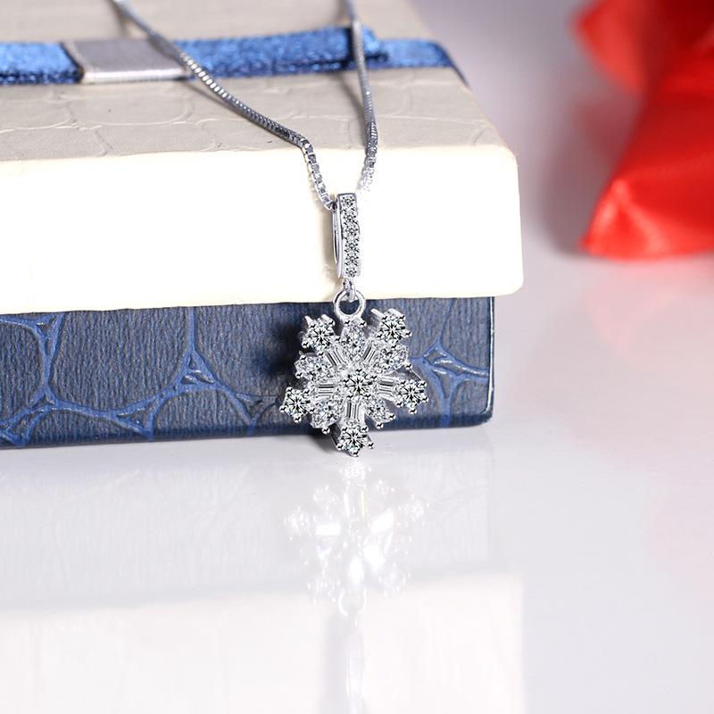 925 Sterling Silver Snowflake Pendant Clavicle Necklace - Christmas Jewelry Gift