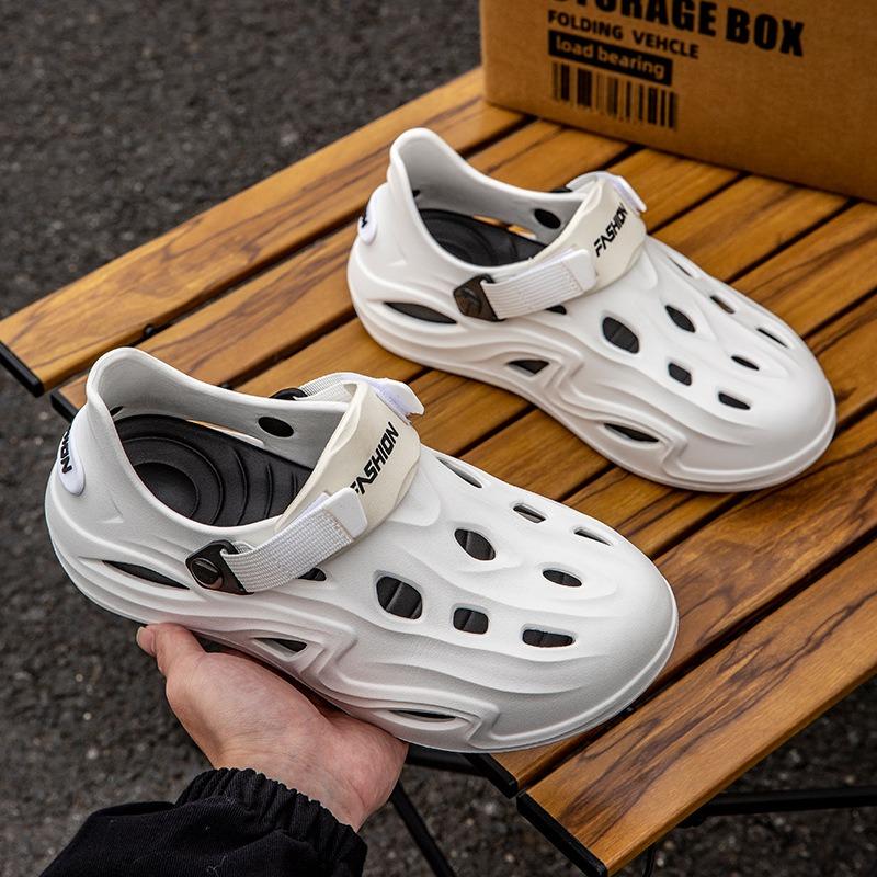 Men's Hole Shoes Summer Tide Simple Outdoor Beach Non-slip Sports Bag Head Cool Slippers Beach Shoes Driving