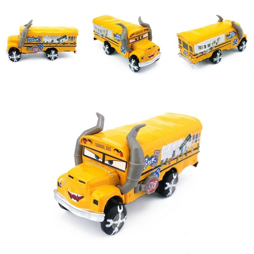 Mașinuță de Jucărie Galben Vibrant Miss Fritter Diecast Pentru Copii Ideală Pentru Cadouri de Sărbători