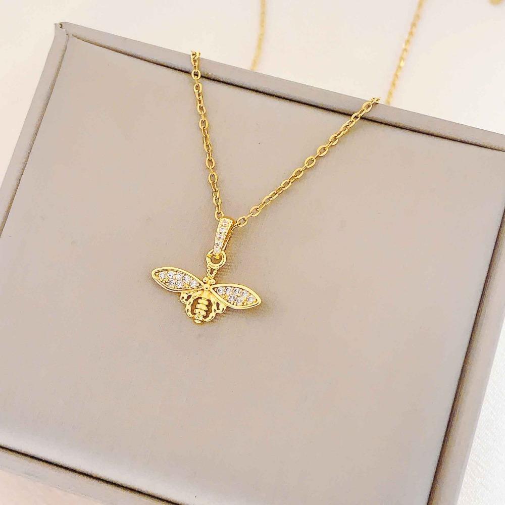 Necklace Women Do Not Fade Summer Small Cute Temperament Titanium Steel Necklace Versatile High-end Jewelry Simple Collarbone Chain