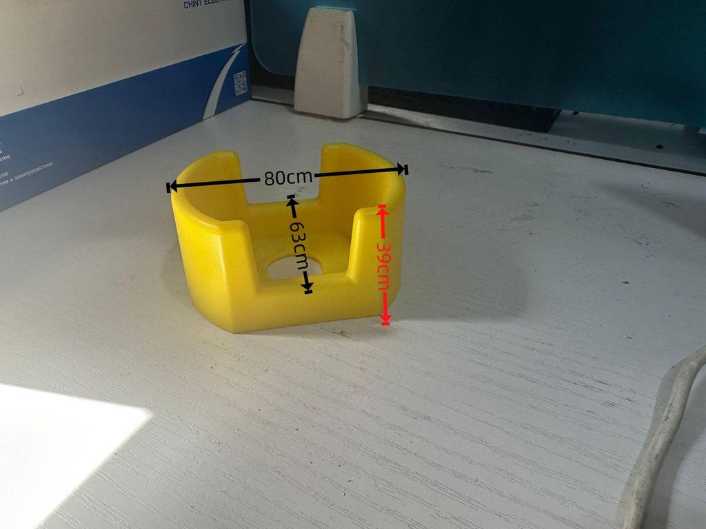 Waterproof Emergency Stop Button Cover, Flip-up Protection Ring, Anti-accidental Touch Shield, Round Base Size.