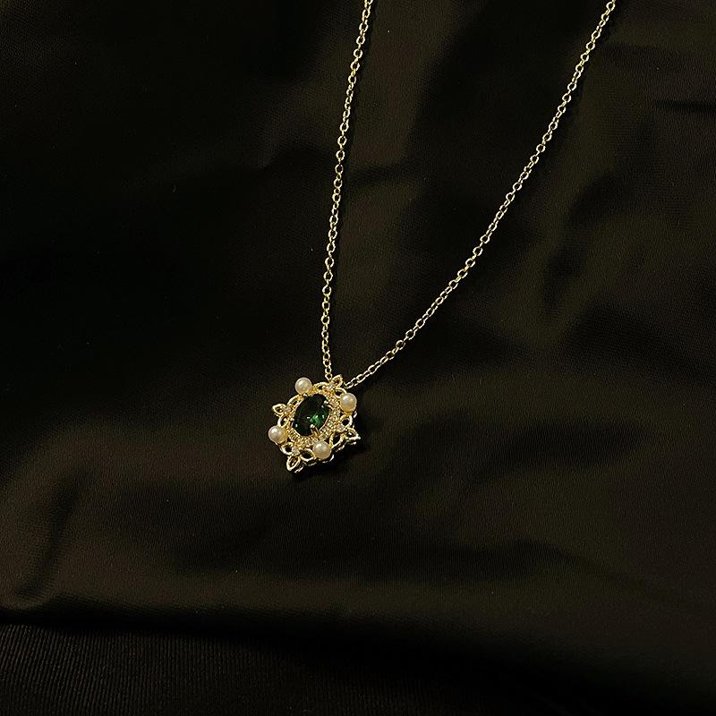 Gold Fanta Stone Zircon Pearl Necklace Wrapped Filament Light Luxury High Sense Niche Design Clavicle Chain Pendant Female