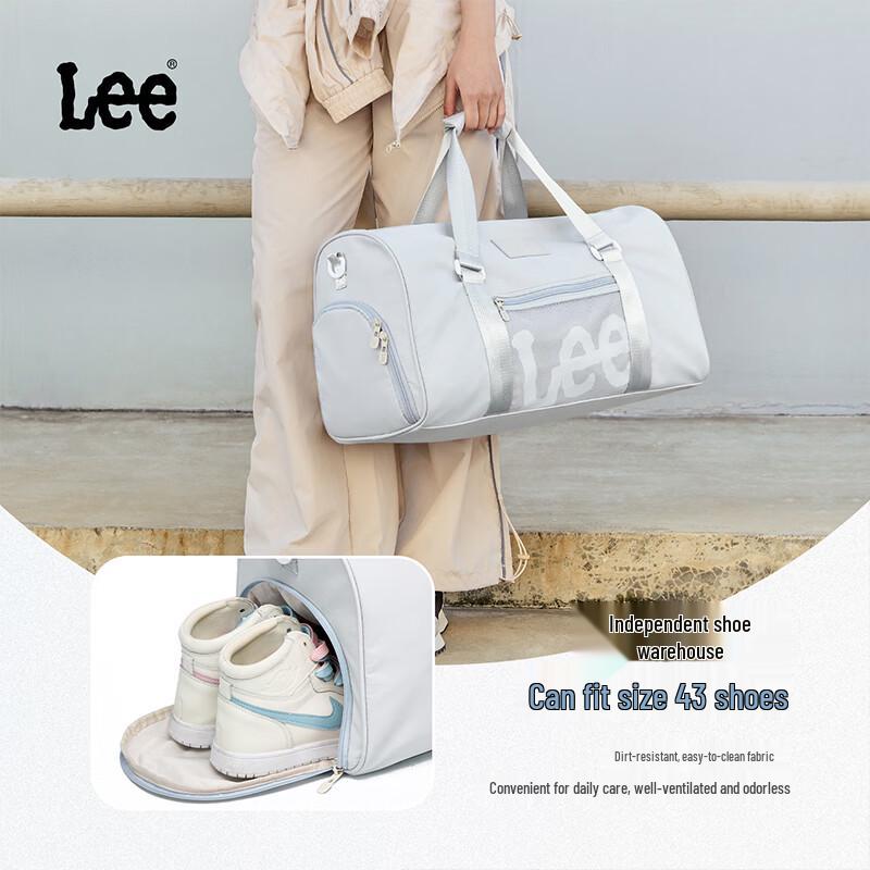 Lee Women's Large Capacity Travel & Gym Duffel Bag