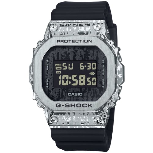 

Casio G-Shock Watch, Web Exclusive, Metal Covered, GRUNGE CAMOUFLAGE Series, GM-5600GC-1JF, Men s, Black