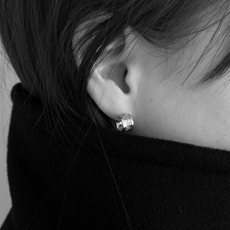 

FLIT TEXTURE EARRING 001 Silver
