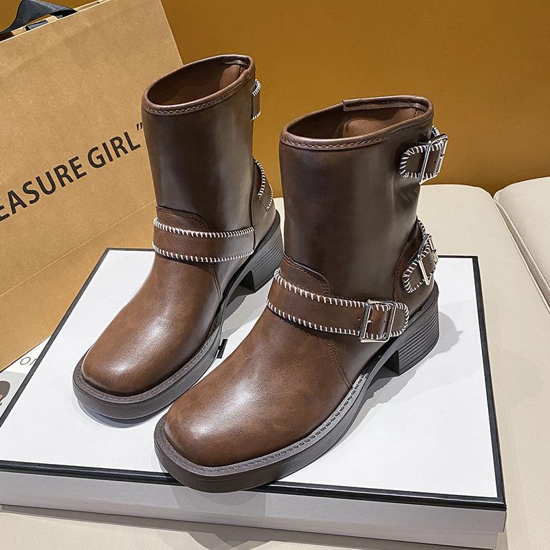 

Maillard style handsome belt buckle round head thick heel knight boots 2024 autumn simple Korean version versatile short boots 40 коричневий